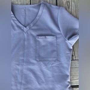 Jaanuu Gray Scrub Set